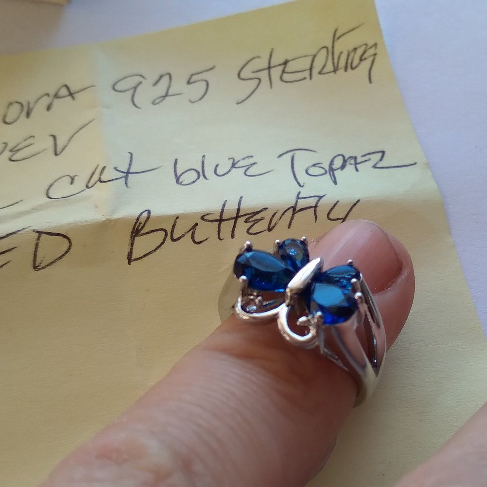 Silver Plated Pear Cut Created Sapphire ring Quartz Cubic Zirconia Filled
